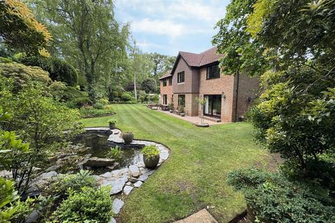 5 bedroom detached house for sale, Witley  *NO ONWARD CHAIN*