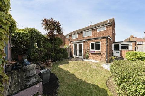 3 bedroom semi-detached house for sale, Rumfields Road, Broadstairs