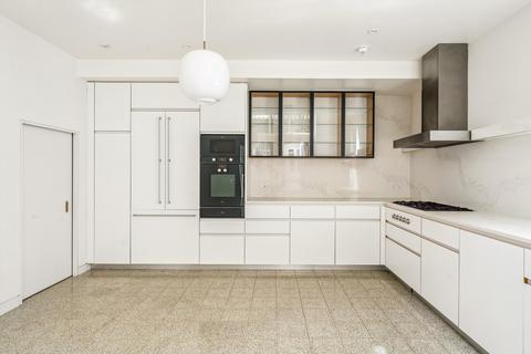 undefined, Great James Street, London, WC1N