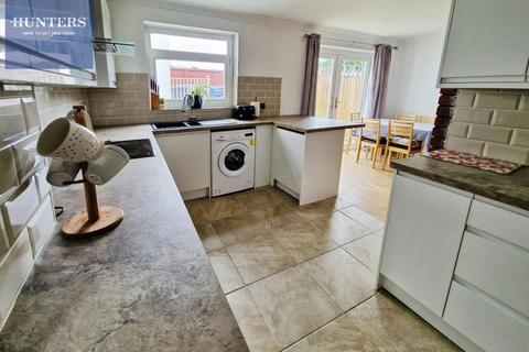 59 Eleanor Close, Pencoed, Bridgend, CF35 6RD