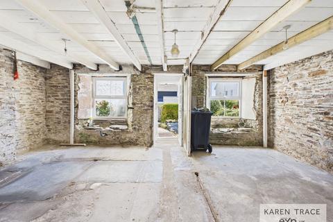 undefined, Vicarage Road, Par PL24