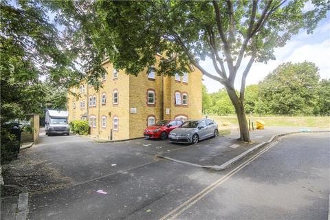1 bedroom apartment to rent, Riggindale Road, London, SW16