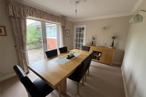 3 bedroom bungalow for sale, Fairfield Avenue, Grimsby, Lincolnshire, DN33