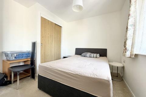 1 bedroom flat for sale, Verona Close, Uxbridge, UB8