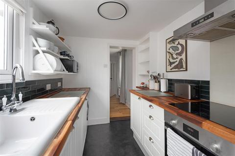 58 Albert Street, Whitstable, CT5 1HS