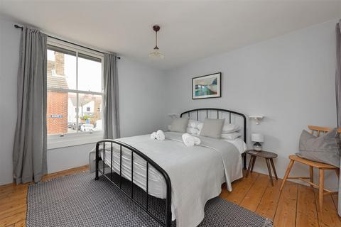 58 Albert Street, Whitstable, CT5 1HS