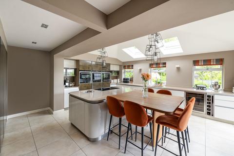 3 Cartmel Close, Reigate, RH2 0LS