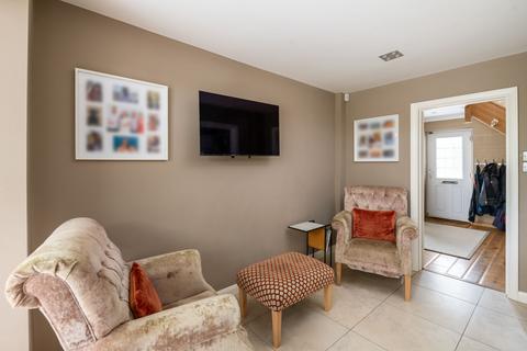 3 Cartmel Close, Reigate, RH2 0LS