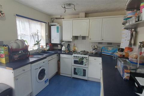 294 Westmacott Drive, Feltham, TW14 9XA