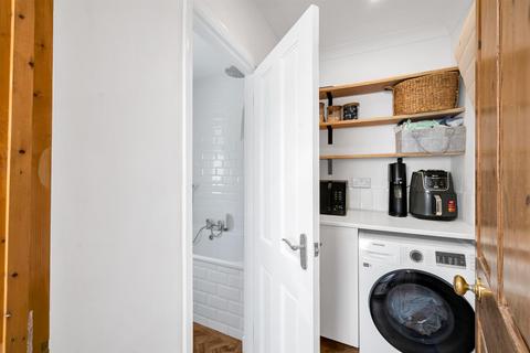 70 Howard Road, Bromley, BR1 3QJ