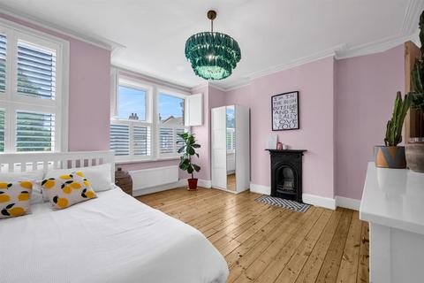 70 Howard Road, Bromley, BR1 3QJ