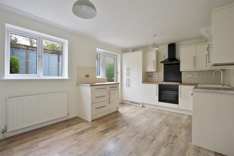 3 bedroom semi-detached house for sale, Heathfield Close, Wingerworth, Chesterfield