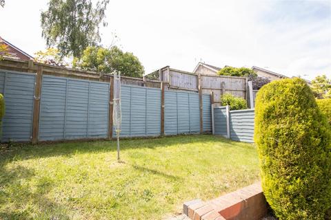3 bedroom semi-detached house for sale, Heathfield Close, Wingerworth, Chesterfield