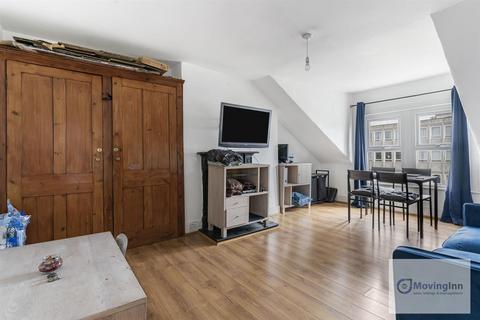 2 bedroom flat for sale, Gleneagle Road, Streatham, SW16 6AY