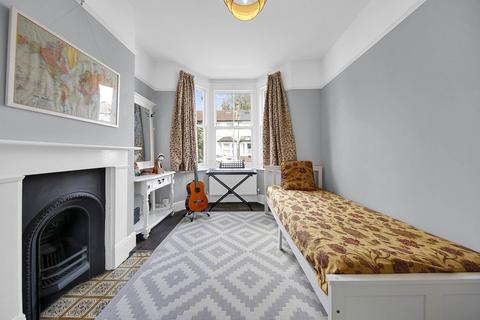 80 Farmer Road, London, E10 5DH