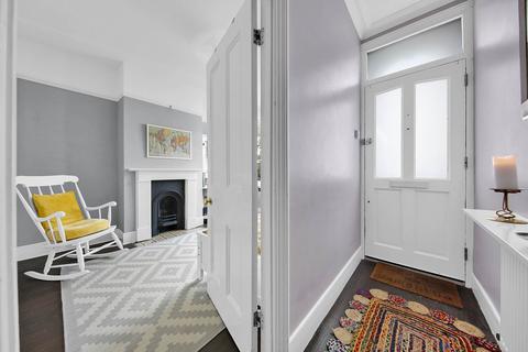 80 Farmer Road, London, E10 5DH
