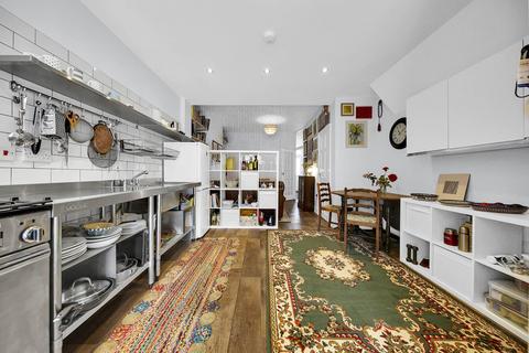 80 Farmer Road, London, E10 5DH