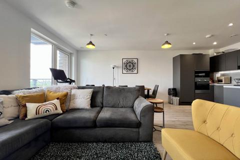 2 bedroom flat for sale, Lyall House, Shipbuuiding Way, E13 9DW