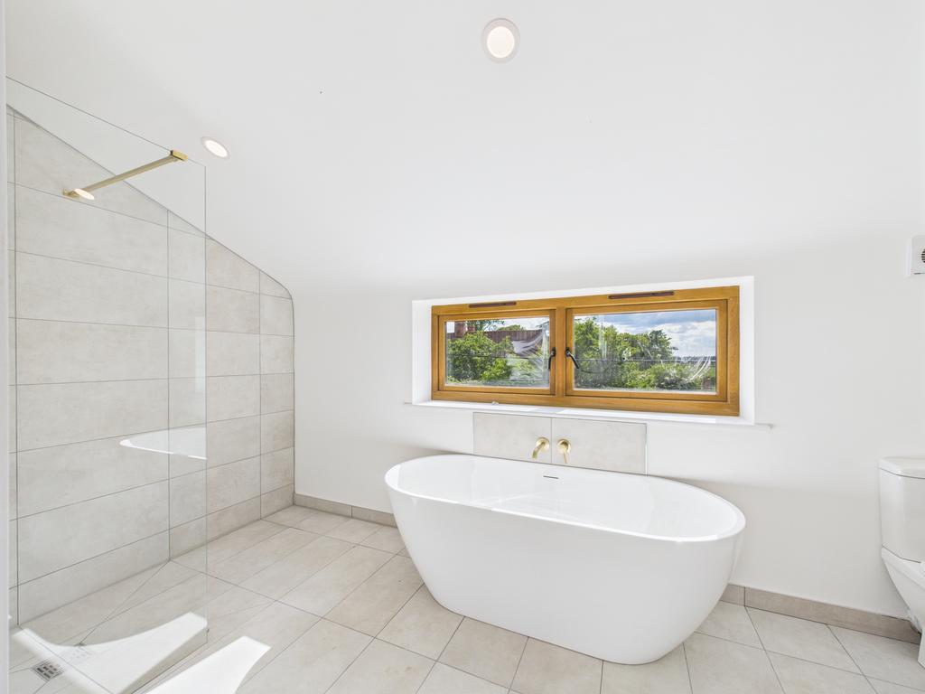 En-Suite One