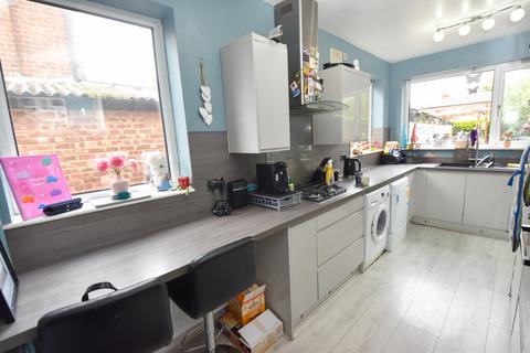 57 Aldermere Crescent, Urmston, Manchester, M41 8UE