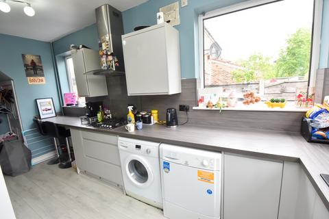 57 Aldermere Crescent, Urmston, Manchester, M41 8UE