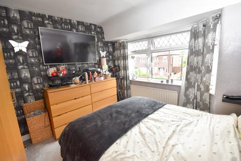 57 Aldermere Crescent, Urmston, Manchester, M41 8UE