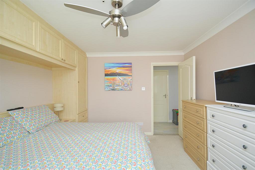 Resized Bed1c.jpg
