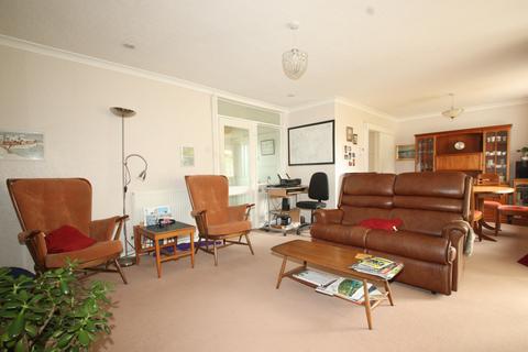 1 Bluebell Close, Orpington, BR6 8HS