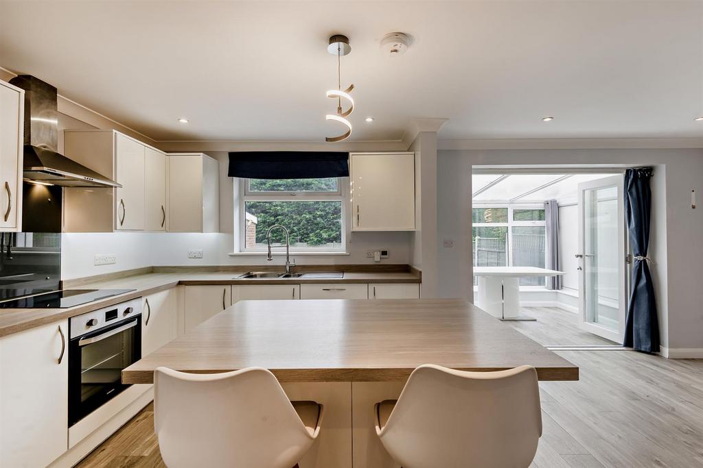 8648972-interior06-800.jpg