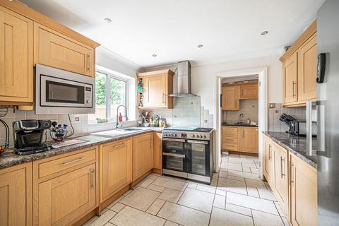 23 Mull Close, Oakley, Basingstoke, RG23 7LQ