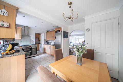 23 Mull Close, Oakley, Basingstoke, RG23 7LQ