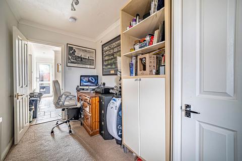 23 Mull Close, Oakley, Basingstoke, RG23 7LQ