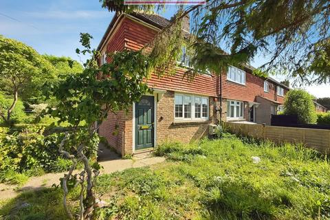 3 bedroom end of terrace house for sale, West End, Kemsing, Sevenoaks, TN15