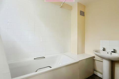 3 bedroom end of terrace house for sale, West End, Kemsing, Sevenoaks, TN15