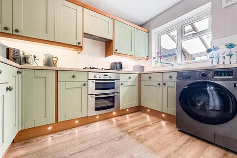3 bedroom semi-detached house for sale, Woodrow, Denmead,