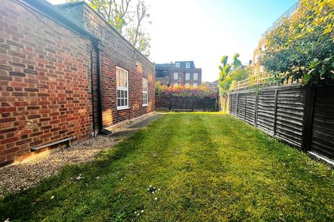 undefined, Bramford Court, High Street