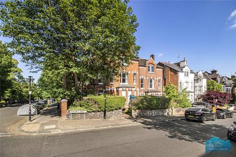 Flat 1b, 28 Coolhurst Road, London, N8 8EL