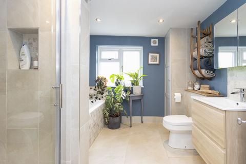 20 Greenfield Road, Folkestone, CT19 6EP