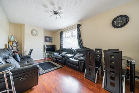 12 Firhill Road, London, SE6 3JS
