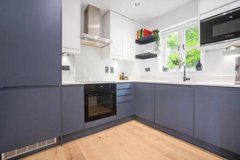 Flat 4, Stillion Court, 51 Combermere Road, London, SW9 9QD