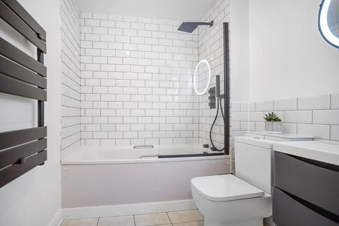 Flat 4, Stillion Court, 51 Combermere Road, London, SW9 9QD