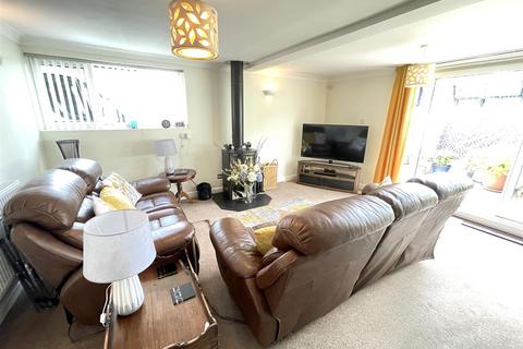 29 Bishopdown Road, Salisbury, SP1 3DS
