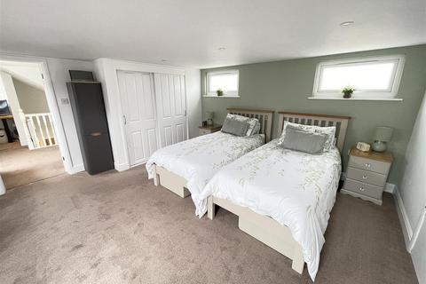 29 Bishopdown Road, Salisbury, SP1 3DS
