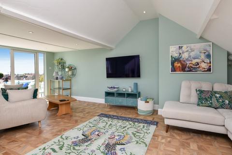 56a Church Road, Shoeburyness, Southend-on-sea, SS3 9EU