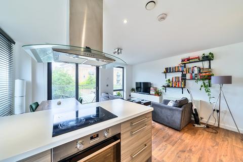 Flat 9, Aubers Ridge Court, 9 Festubert Place, London, E3 2ZS