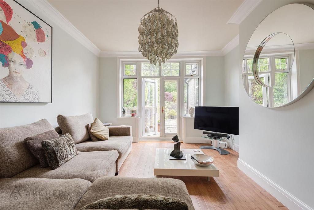 703 Manchester Road(Interior)(9of35).jpg