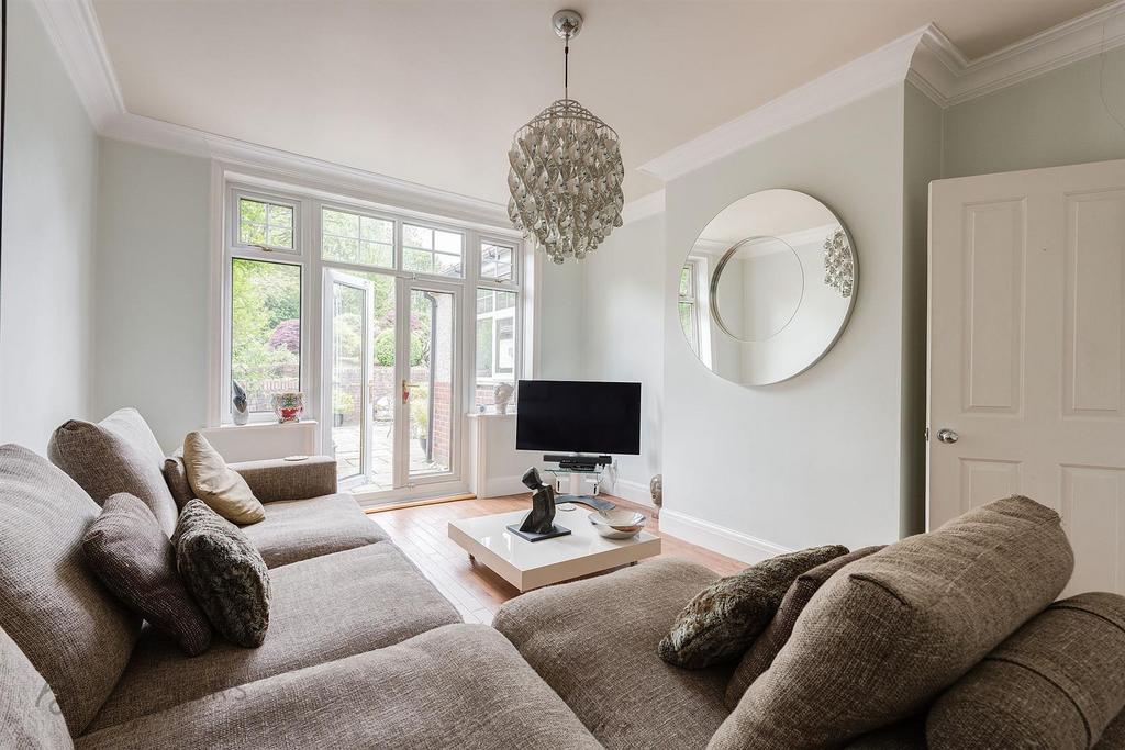 703 Manchester Road(Interior)(10of35).jpg