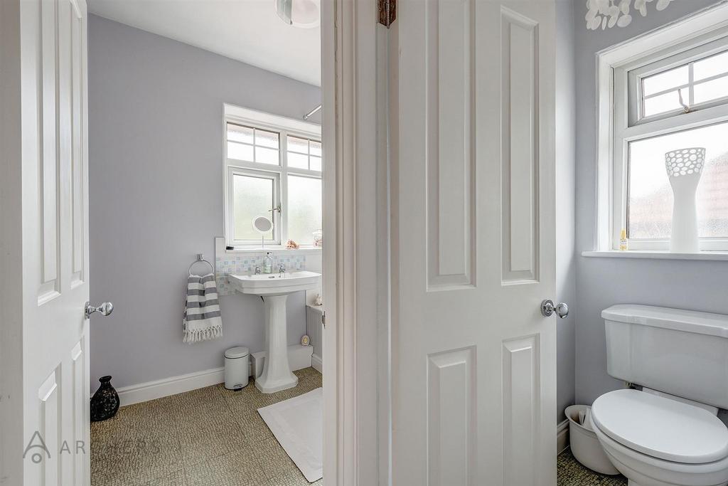 703 Manchester Road(Interior)(17of35).jpg