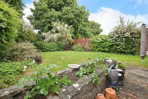 3 bedroom detached house for sale, Barnberry Close, Ashford, TN23 5