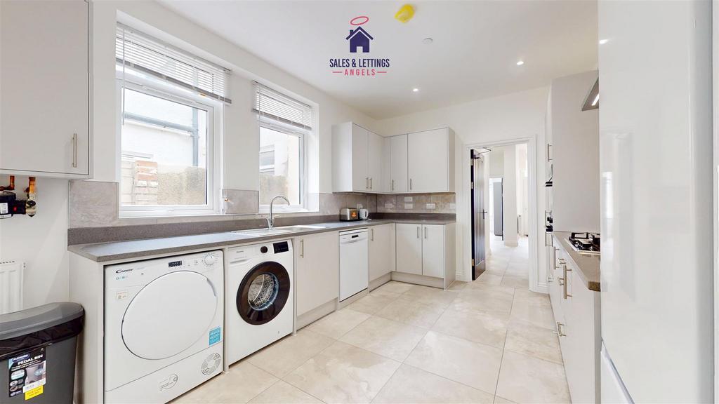 30 Colum Road-01.jpg